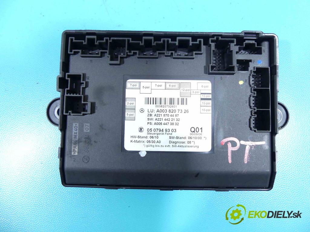 Mercedes S W221 2005-2013 3.0 cdi 235 HP automatic 173 kW 2987 cm3 4- modul riadiaca jednotka A0038207326 (Ostatné)