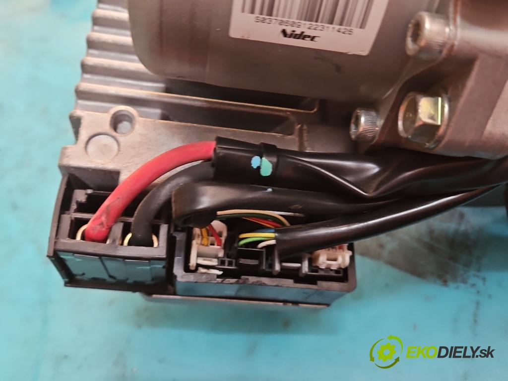 Renault Fluence 1.6 16V 110 HP manual 81 kW 1598 cm3 4- čerpadlo posilovač 488101913R (Servočerpadlo, pumpa riadenia)