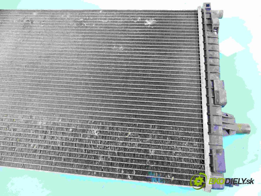 Renault Fluence 1.6 16V 110 HP manual 81 kW 1598 cm3 4- chladič voda: 214100067R (Chladiče vody)