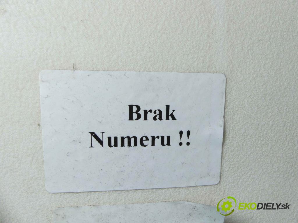 Renault Fluence 1.6 16V 110 HP manual 81 kW 1598 cm3 4- chladič klimatizácie  (Chladiče klimatizácie)