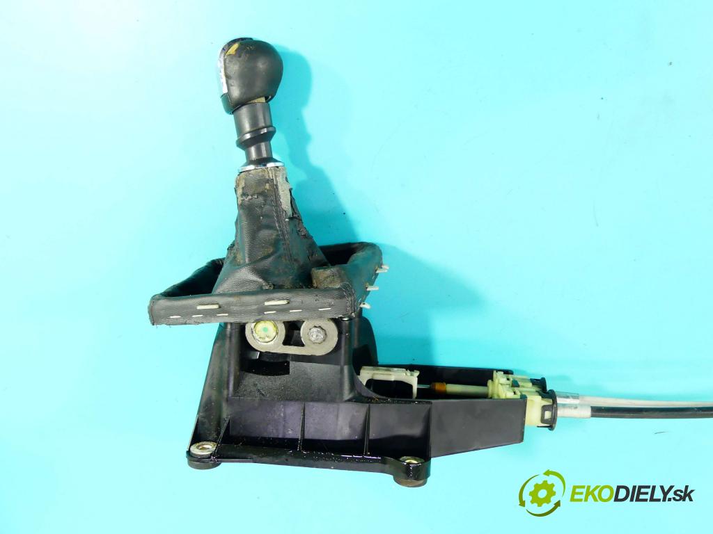 Opel Vectra C 2002-2008 2.0 T 175 HP manual 129 kW 1998 cm3 5- Páka: Změny: stupeň,rýchlosť 13106476 (Rýchlostné páky / kulisy)