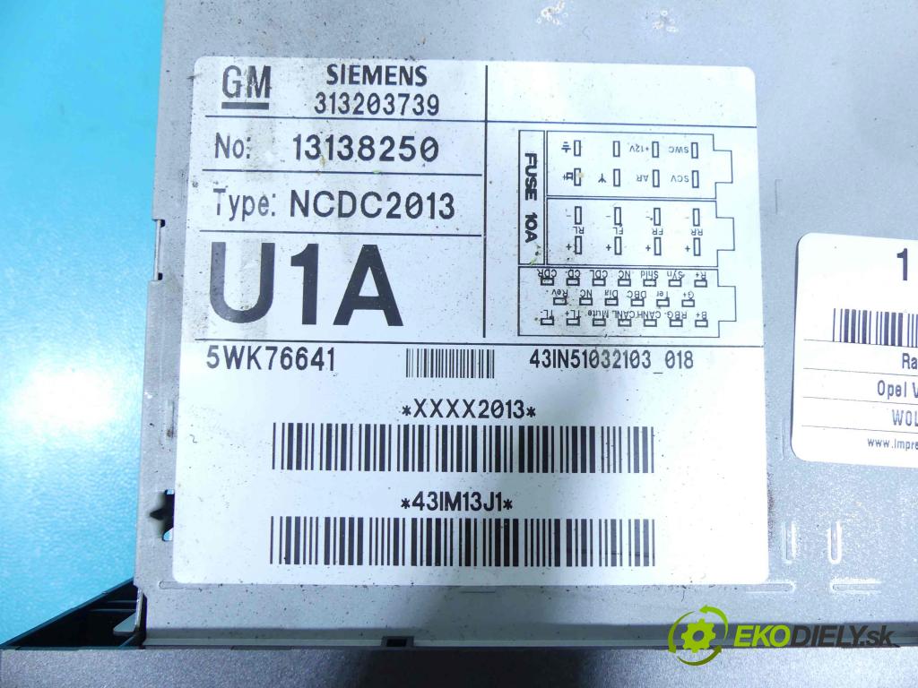 Opel Vectra C 2002-2008 2.0 T 175 HP manual 129 kW 1998 cm3 5- Radio originál 13138250