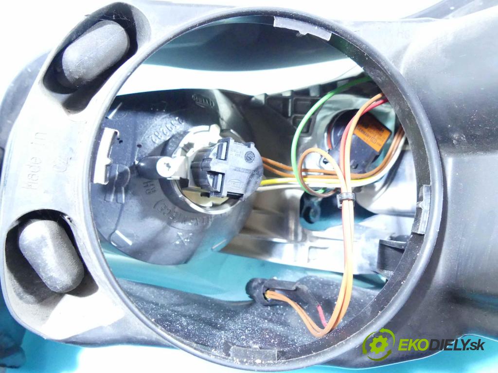 Jaguar XF I X250 2007-2015 3.0 V6 211KM automatic 155 kW 2993 cm3 4- Reflektor: pravý  (Pravé)