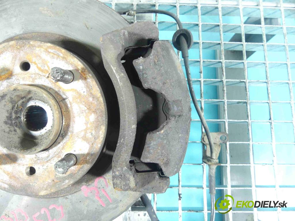 Nissan Almera N16 2000-2006 1.5 16v 90 HP manual 66 kW 1498 cm3 4- brzdič predné pravý  (Ostatné)