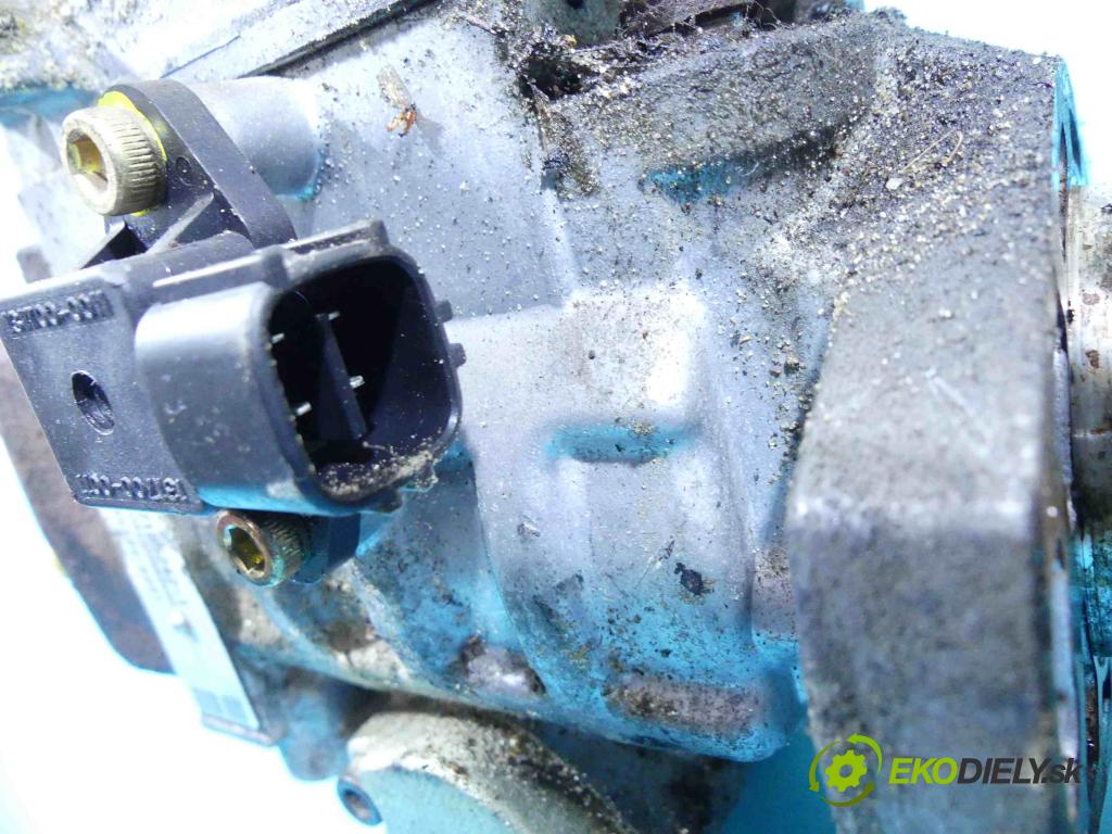 Opel Astra II 1998-2009 1.7 dti 75 HP manual 55 kW 1686 cm3 3- čerpadlo vstrekovacia 8971852421 (Vstrekovacie čerpadlá)