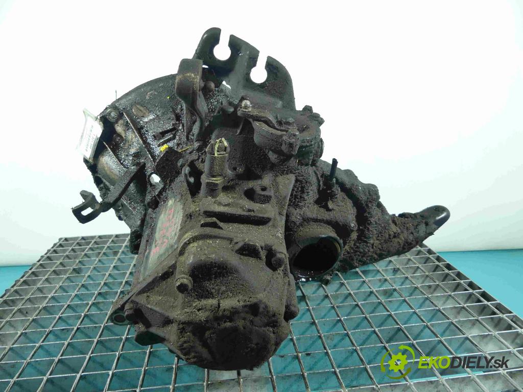 Fiat Uno 0.9 39 HP manual 29 kW 899 cm3 5- prevodovka stupeň,rýchlosť manual