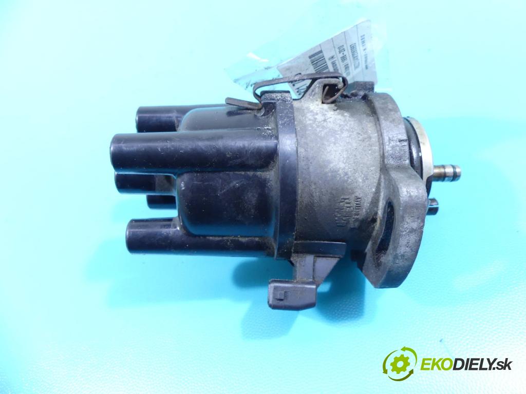 Skoda Octavia I 1996-2010 1.6 8v 75 HP manual 55 kW 1595 cm3 5- rozdeľovač 030905203AE (Rozdeľovače)