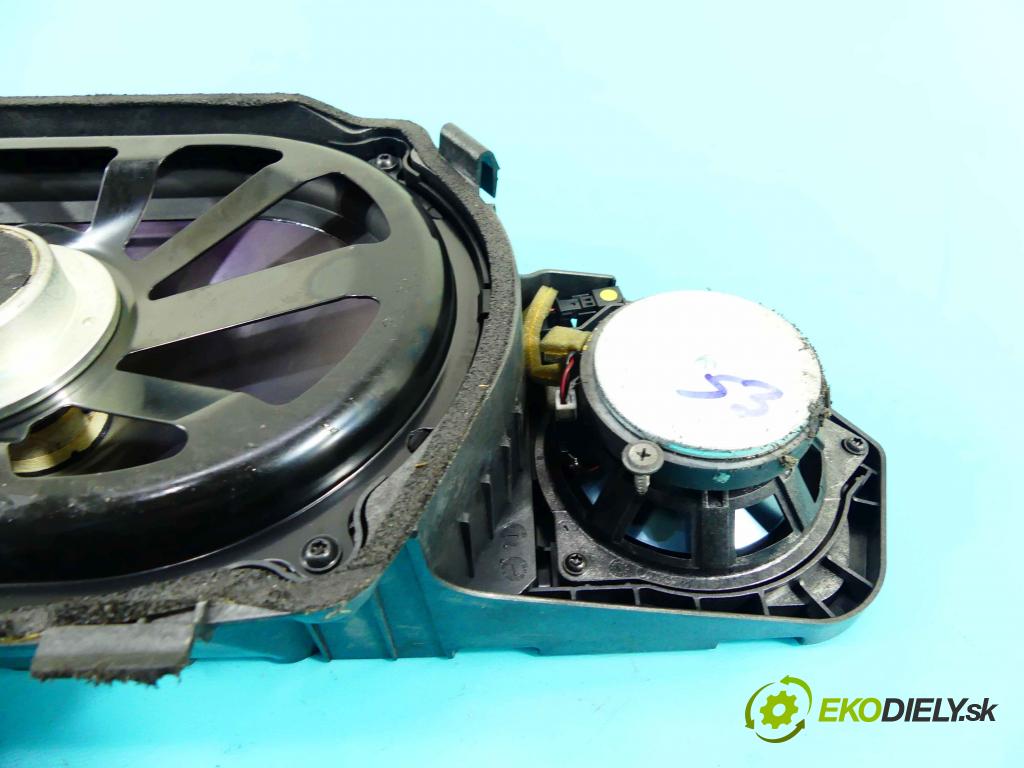 Mercedes S W221 2005-2013 3.0 cdi 235 HP automatic 173 kW 2987 cm3 4- Subwoofer: A2218205202 (Audio zariadenia)