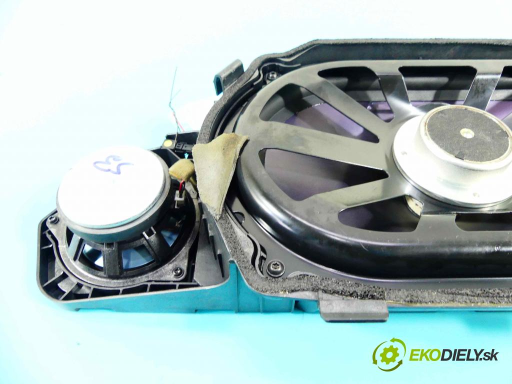 Mercedes S W221 2005-2013 3.0 cdi 235 HP automatic 173 kW 2987 cm3 4- Subwoofer: A2218205202 (Audio zariadenia)