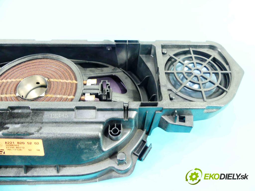 Mercedes S W221 2005-2013 3.0 cdi 235 HP automatic 173 kW 2987 cm3 4- Subwoofer: A2218205202 (Audio zariadenia)