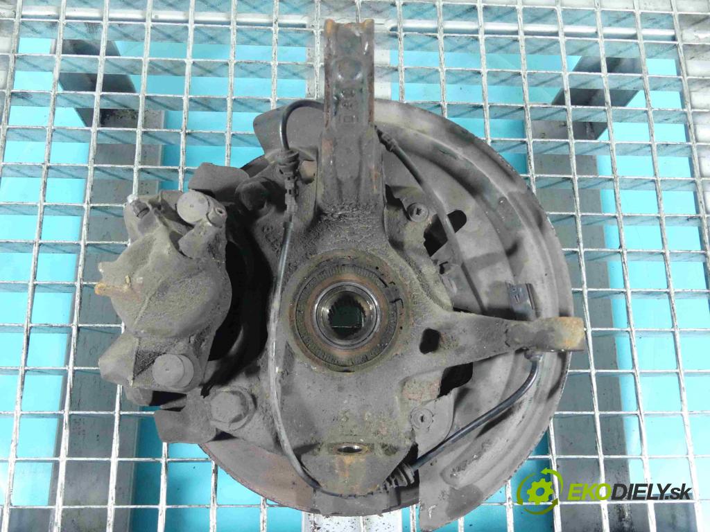 Renault Fluence 1.6 16V 110 HP manual 81 kW 1598 cm3 4- náboj pravé  (Náboje)