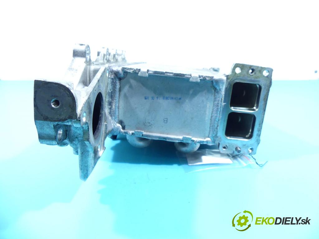 Skoda Octavia III 2013- 1.6 tdi 110 HP manual 81 kW 1598 cm3 5- zvod nasávací 04L129766AL (Sacie potrubia)