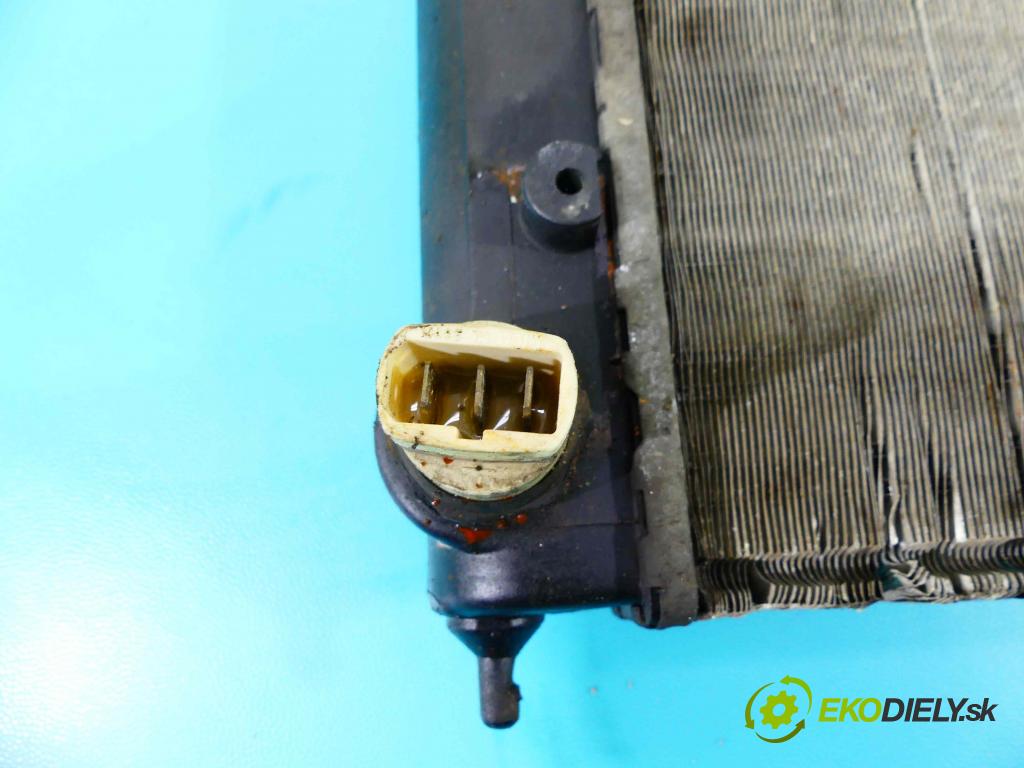 Vw Passat B3 1988-1993 1.8 90 HP manual 66 kW 1781 cm3 5- chladič voda:  (Chladiče vody)