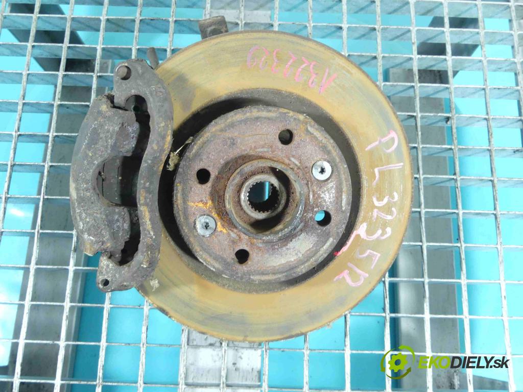 Renault Kangoo I 1998-2008 1.5 dci 65 HP manual 48 kW 1461 cm3 5- náboj ľavé  (Náboje)