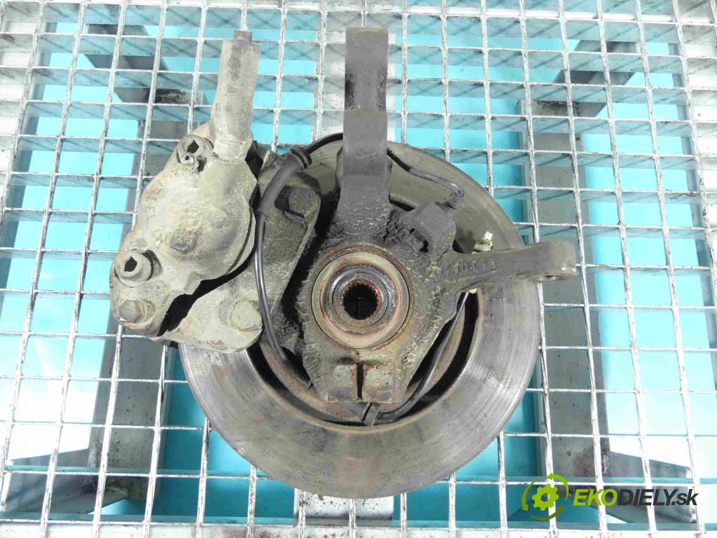 Renault Clio II 1998-2012 1.5 dci 65 HP manual 48 kW 1461 cm3 3- náboj pravé  (Náboje)