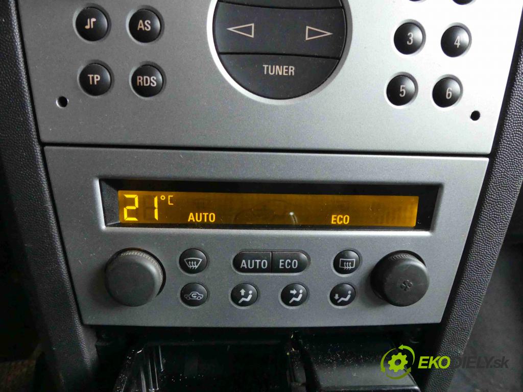 Opel Meriva A 2002-2010 1.7 dti 75 HP manual 55 kW 1686 cm3 5- panel kúrenia 013132388