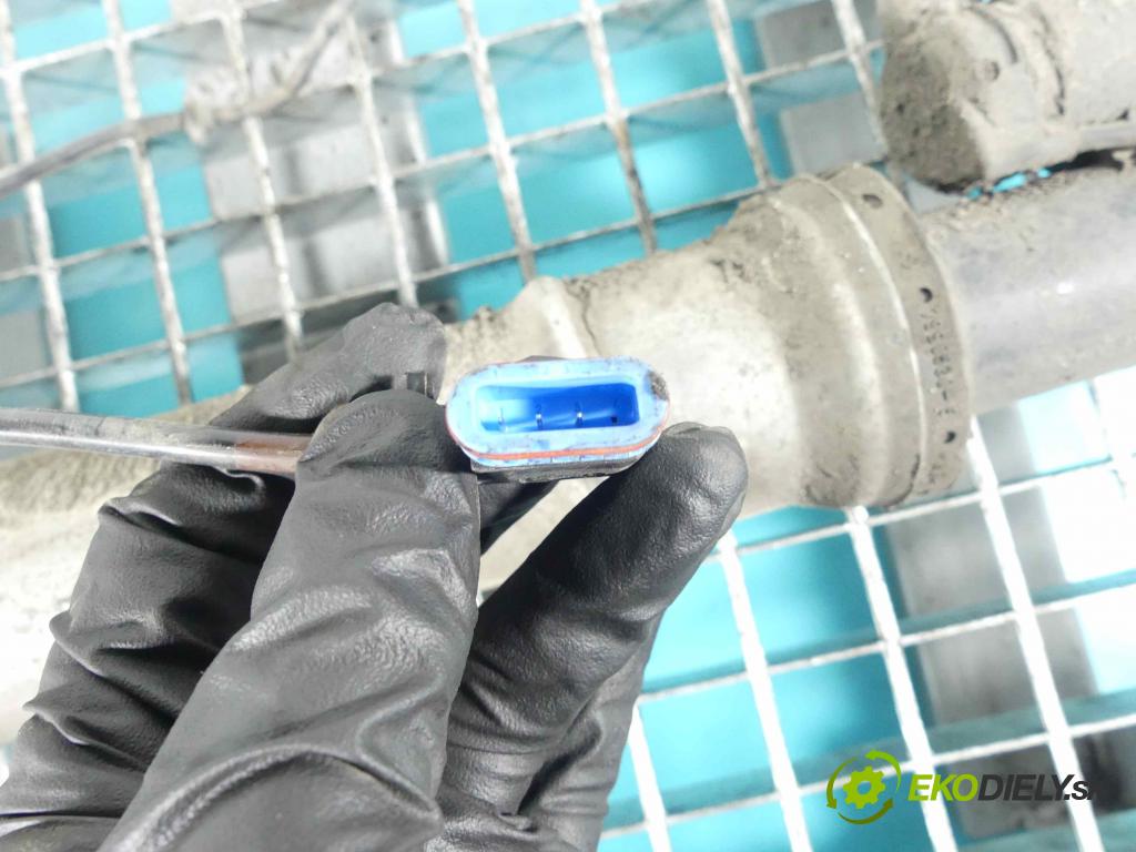 Mercedes S W221 2005-2013 3.0 cdi 235 hp automatic 173 kW 2987 cm3 4- tlumič zadní pravý R3086106101