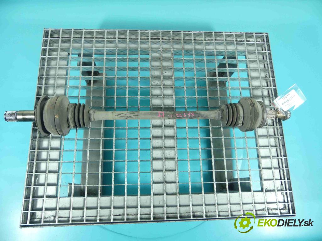 Mercedes S W221 2005-2013 3.0 cdi 235 HP automatic 173 kW 2987 cm3 4- poloos ľavé  (Poloosy)