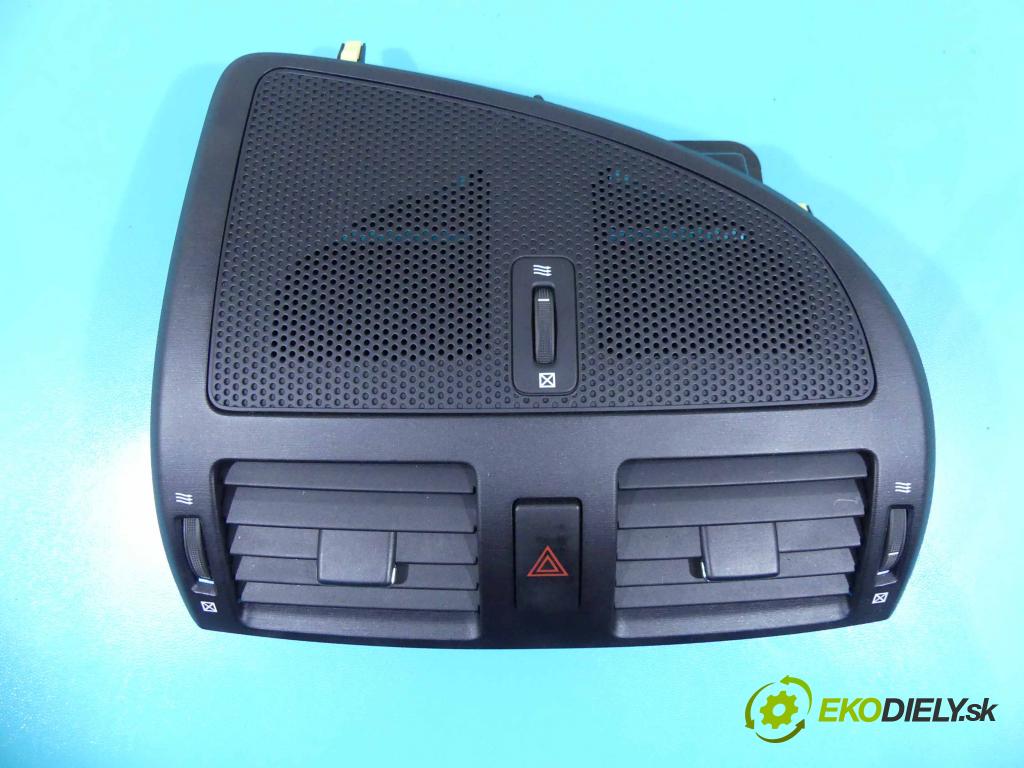 Toyota Avensis III T27 2009-2018 2.2 d4d 150 HP manual 110 kW 2231 cm3 4- Mřížka: kúrenia stredová 55670-05090 (Mriežky kúrenia (fukáre))