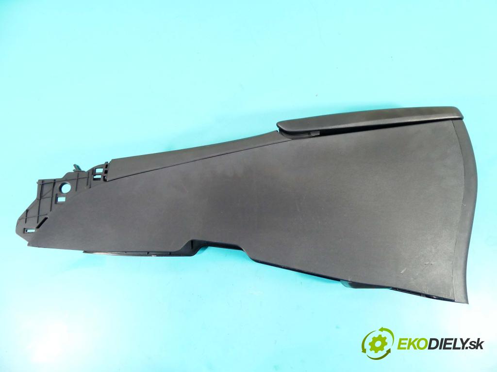 Toyota Avensis III T27 2009-2018 2.2 d4d 150 HP manual 110 kW 2231 cm3 4- operadlo 58856-05010 (Lakťové opierky)