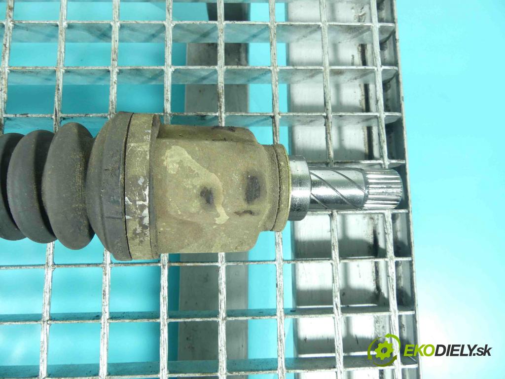 Renault Scenic II 2003-2009 1.6 16v 113 HP manual 83 kW 1598 cm3 5- poloos ľavé  (Poloosy)