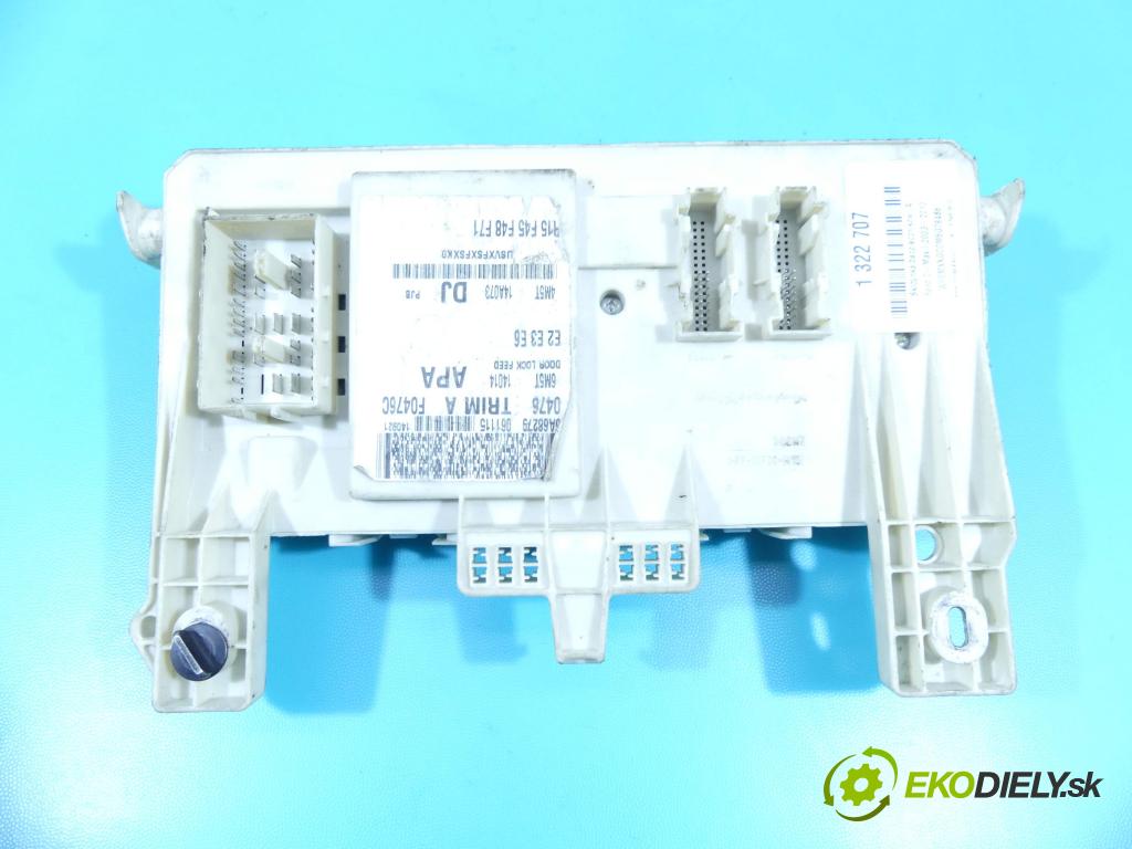 Ford C-Max I 2003-2010 1.8 tdci 116 hp manual 85 kW 1753 cm3 5- skříňka pojistková 4M5T-14A073-DJ (Pojistkové skříňky)