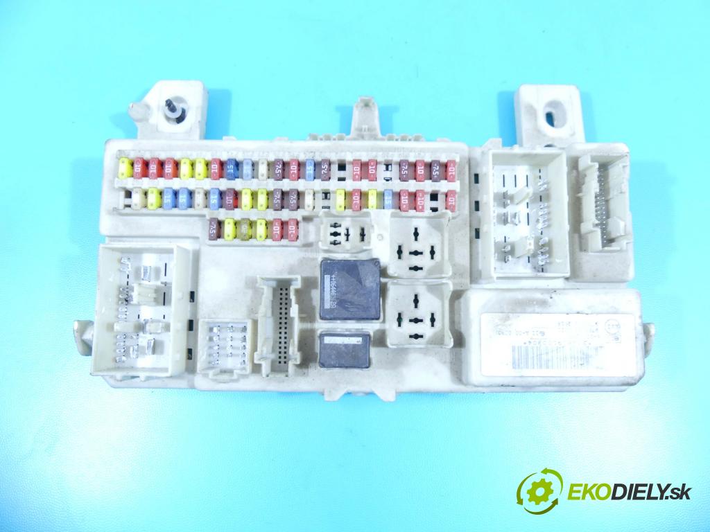 Ford C-Max I 2003-2010 1.8 tdci 116 hp manual 85 kW 1753 cm3 5- skříňka pojistková 4M5T-14A073-DJ (Pojistkové skříňky)