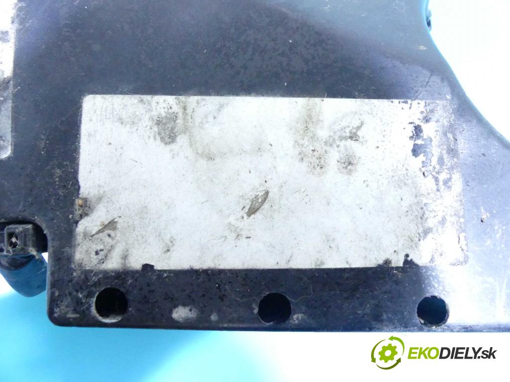 Ford C-Max I 2003-2010 1.8 tdci 116 hp manual 85 kW 1753 cm3 5- skříňka pojistková 3M5T-14A142-AB (Pojistkové skříňky)