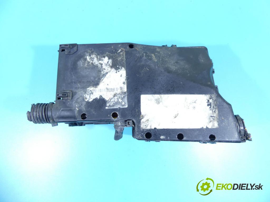 Ford C-Max I 2003-2010 1.8 tdci 116 hp manual 85 kW 1753 cm3 5- skříňka pojistková 3M5T-14A142-AB (Pojistkové skříňky)