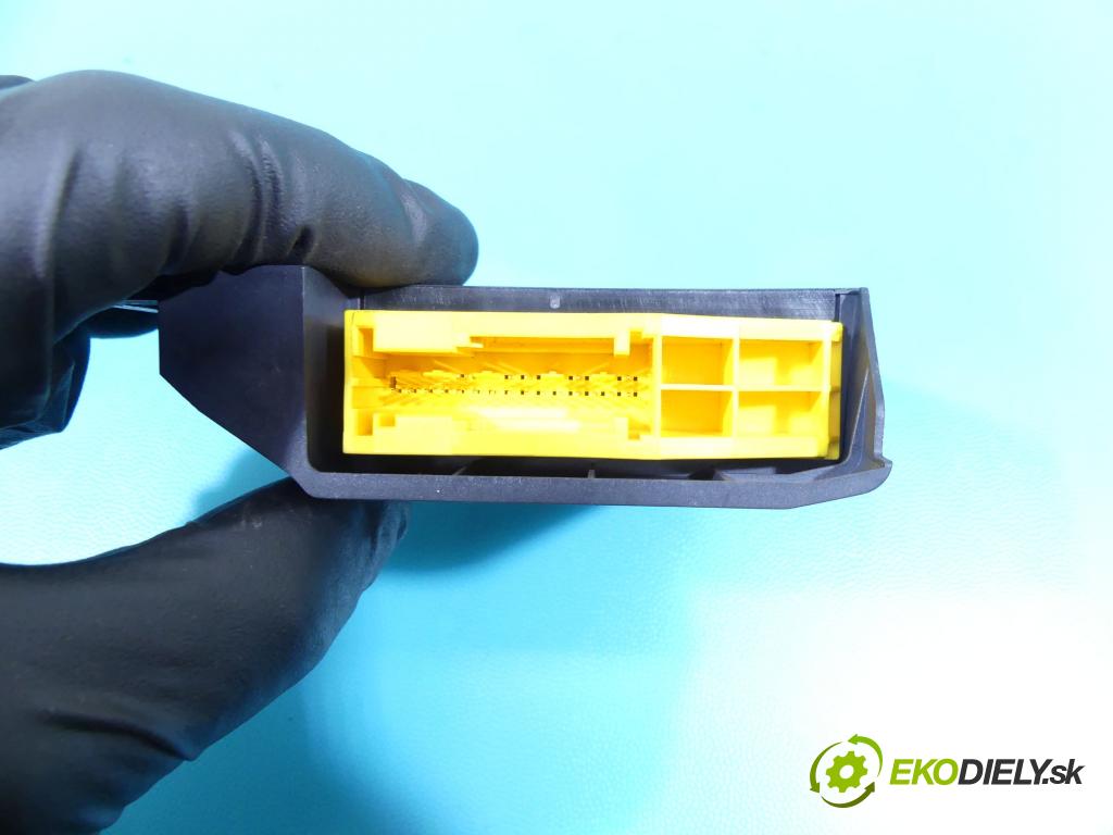 Dacia Sandero I 2008-2012 1.5 dci 86 HP manual 63 kW 1461 cm3 5- modul riadiaca jednotka 8200946126 (Ostatné)