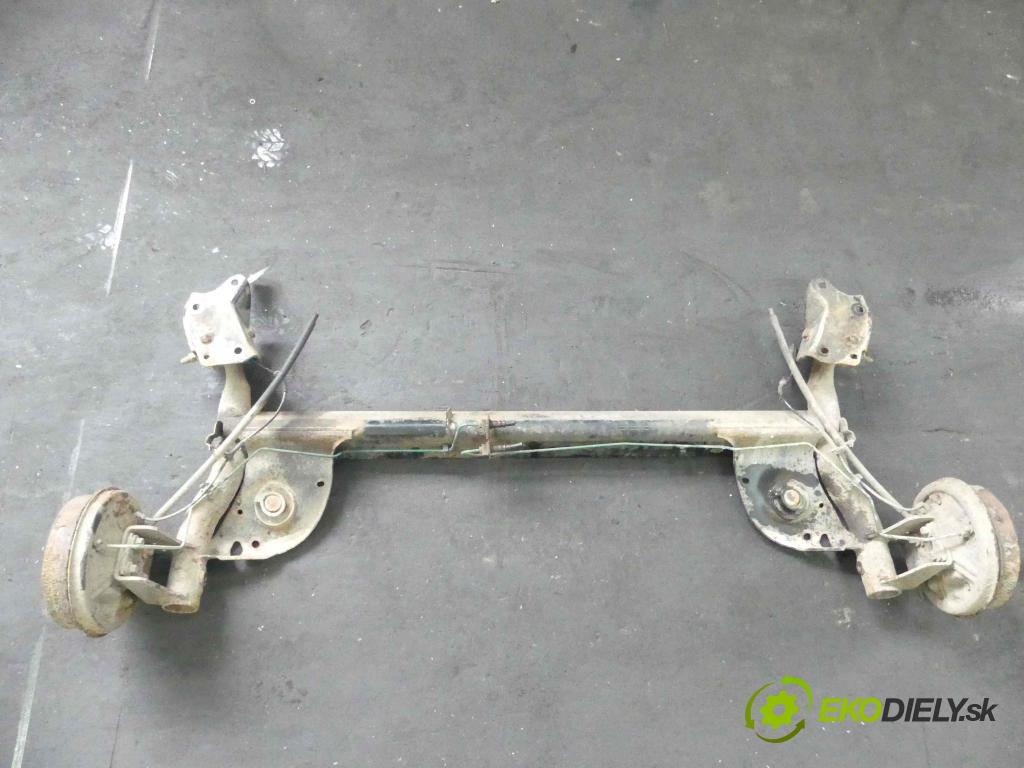 Dacia Sandero I 2008-2012 1.5 dci 86 hp manual 63 kW 1461 cm3 5- zadní výztuha 