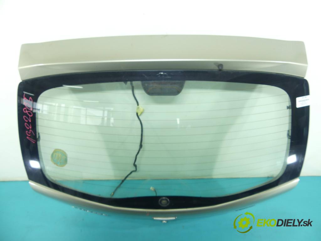 Dacia Sandero I 2008-2012 1.5 dci 86 hp manual 63 kW 1461 cm3 5- zadní kufrové dveře  (Zadní kapoty)