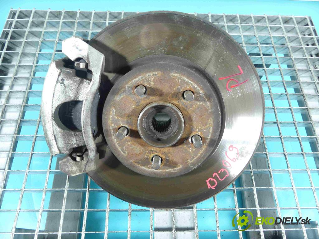 Jaguar X-type 2.0d 131 HP manual 96 kW 1998 cm3 4- náboj ľavé  (Náboj)