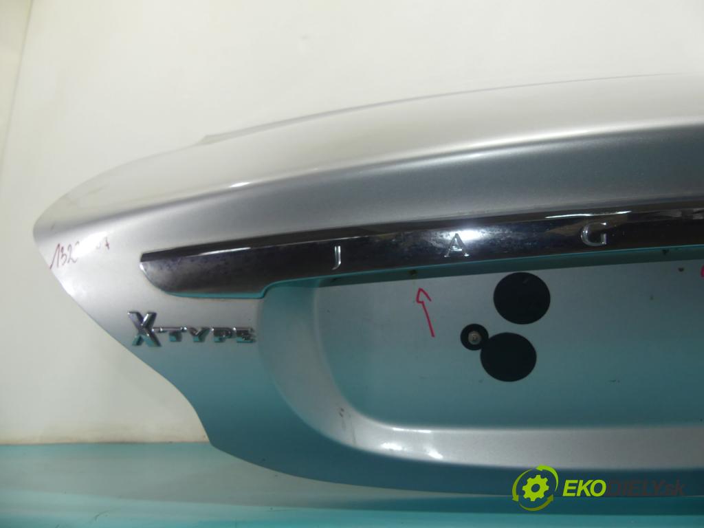 Jaguar X-type 2.0d 131 hp manual 96 kW 1998 cm3 4- zadní kufrové dveře  (Zadní kapoty)