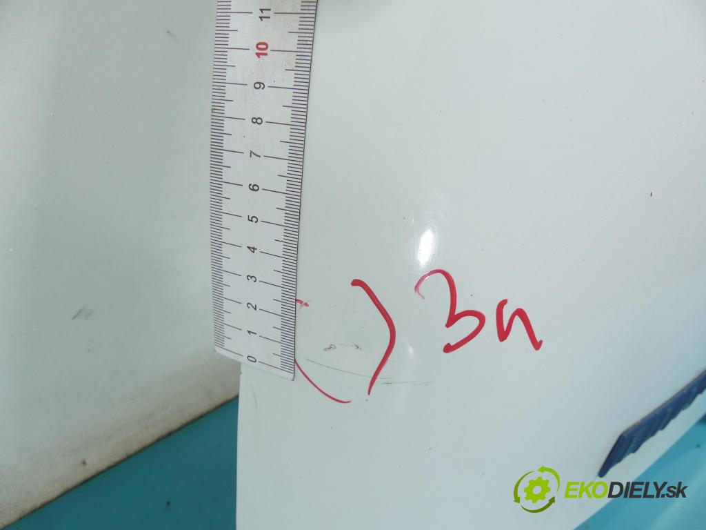 Fiat Seicento 0.9 39 hp manual 29 kW 899 cm3 3- zadní kufrové dveře  (Zadní kapoty)