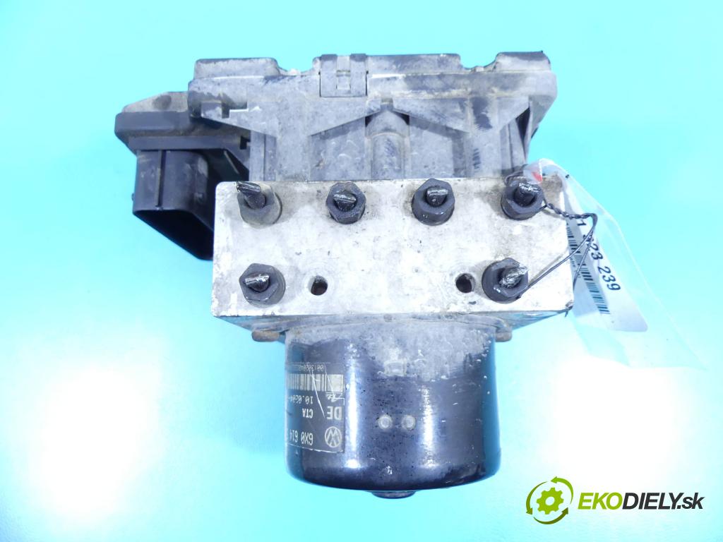 Vw Bora 1.9 tdi 116 HP manual 85 kW 1896 cm3 5- čerpadlo abs 6X0614517 (Pumpy ABS)