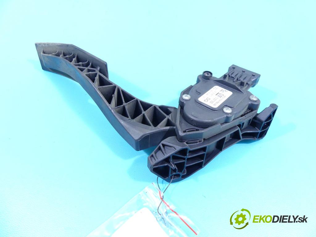 Opel Insignia A 2008-2017 2.0 cdti 160 HP manual 118 kW 1956 cm3 5- pedále 13237352 (Pedále)