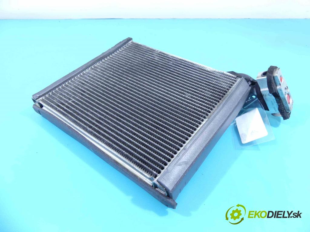 Toyota Avensis III T27 2009-2018 2.2 d4d 150 hp manual 110 kW 2231 cm3 4- radiátor 447500-3070 (Radiátory topení)