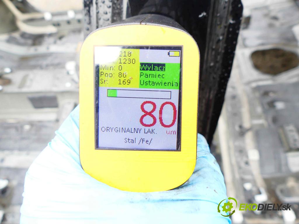 Toyota Avensis III T27 2009-2018 2.2 d4d 150 hp manual 110 kW 2231 cm3 4- práh levý  (Ostatní)