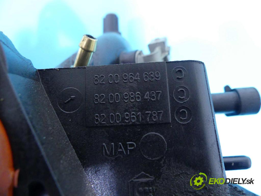 Dacia Dokker 2012- 1.6 8v 82 HP manual 60,5 kW 1598 cm3 5- zvod nasávací 7700273860 (Sacie potrubia)