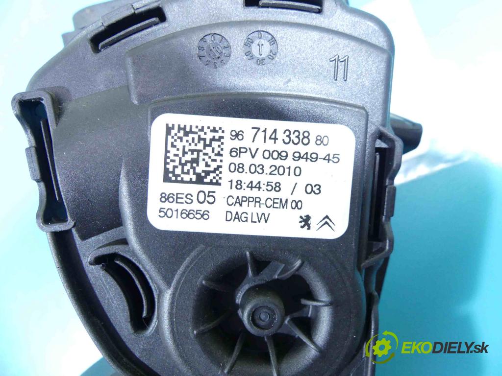 Citroen DS3 2010-2016 1.6 hdi 92 HP manual 68 kW 1560 cm3 3- pedále 9671433880 (Pedále)