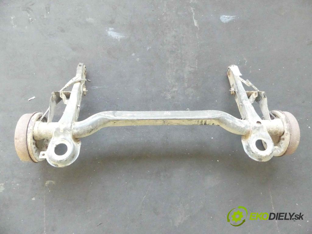 Fiat Scudo I 1995-2007 1.9d 69KM manual 51 kW 1905 cm3 5- zadní výztuha 