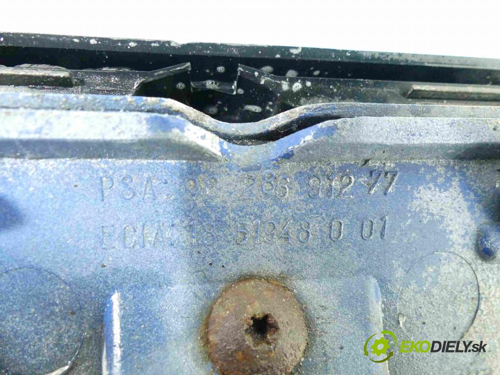 Peugeot 206 1.9d 69KM manual 51 kW 1868 cm3 5- miežka 9628691277