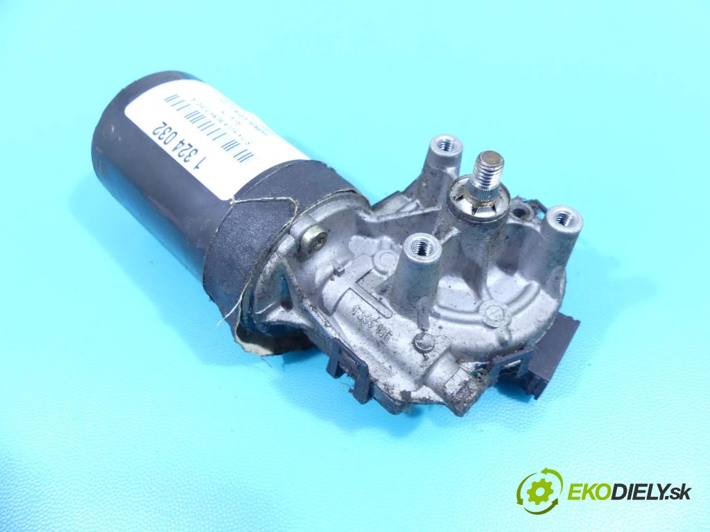 Rover 75 2.0 V6 150 hp manual 110 kW 1991 cm3 4- motor stěračů přední 8362155