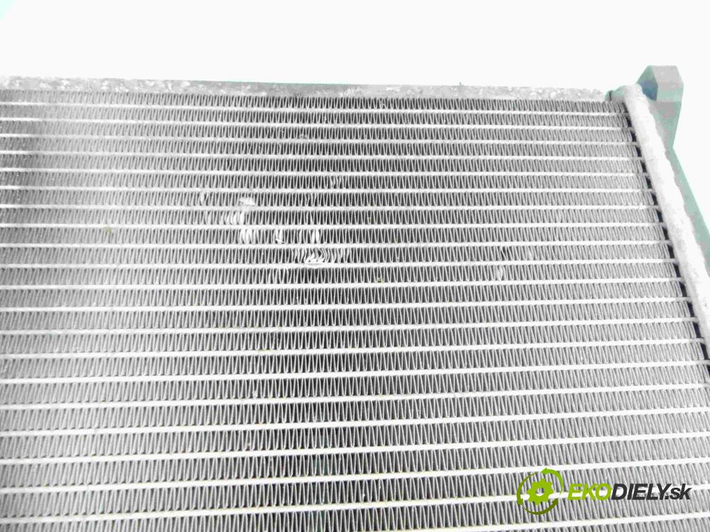 Chrysler Voyager IV 2000-2007 2.8 crd: 150 HP automatic 110 kW 2776 cm3 5- chladič voda: 355469 (Chladiče vody)