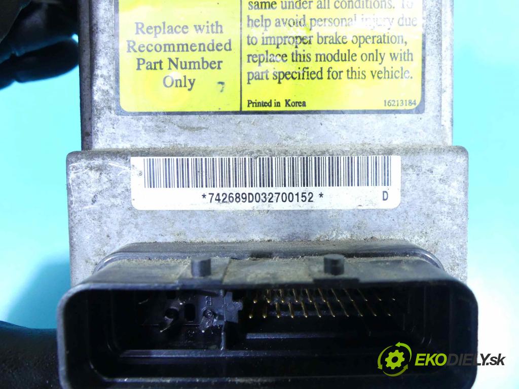 Daewoo Evanda 2.0 16V 131 HP manual 96 kW 1998 cm3 4- čerpadlo abs 18042995 (Pumpy ABS)
