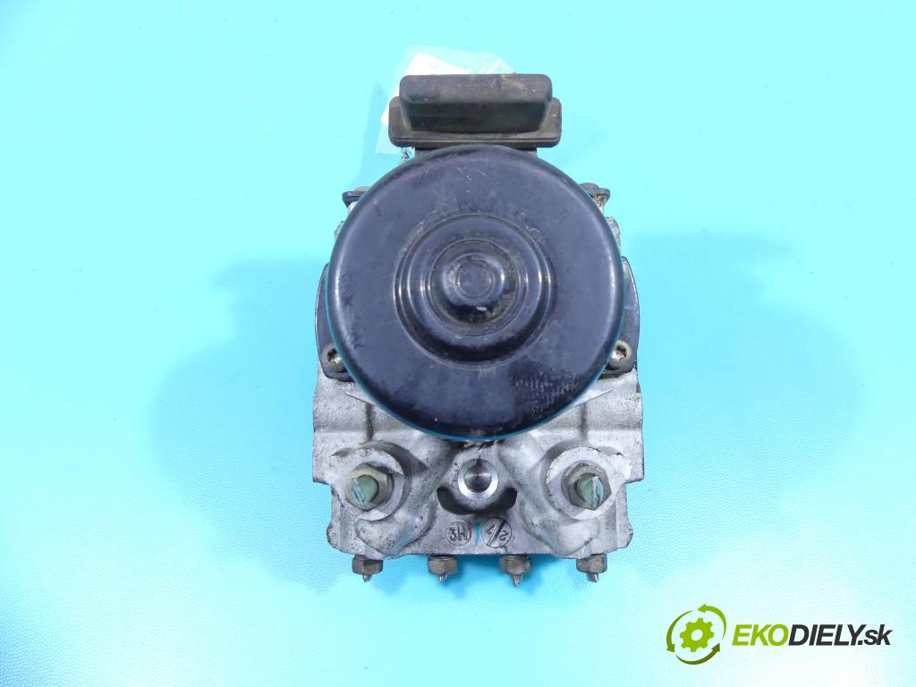 Daewoo Evanda 2.0 16V 131 HP manual 96 kW 1998 cm3 4- čerpadlo abs 18042995 (Pumpy ABS)