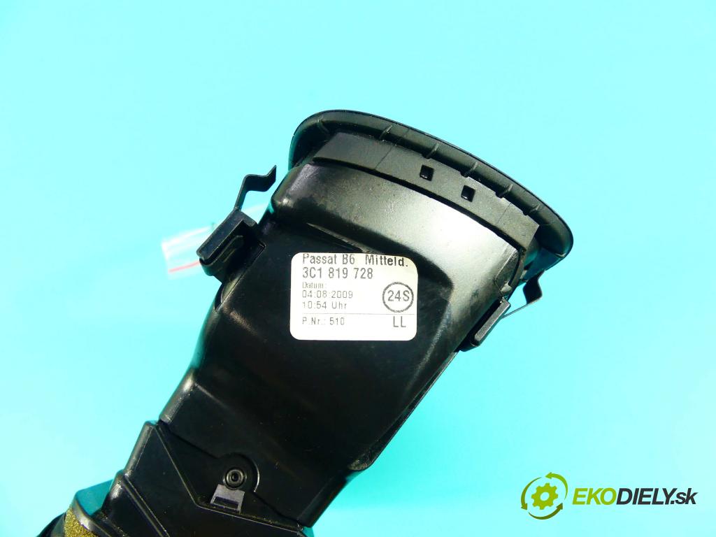 Vw Passat CC 2008-2016 2.0 TSI 200 HP automatic 147 kW 2000 cm3 4- Mřížka: kúrenia stredová 3C1819728 (Mriežky kúrenia (fukáre))