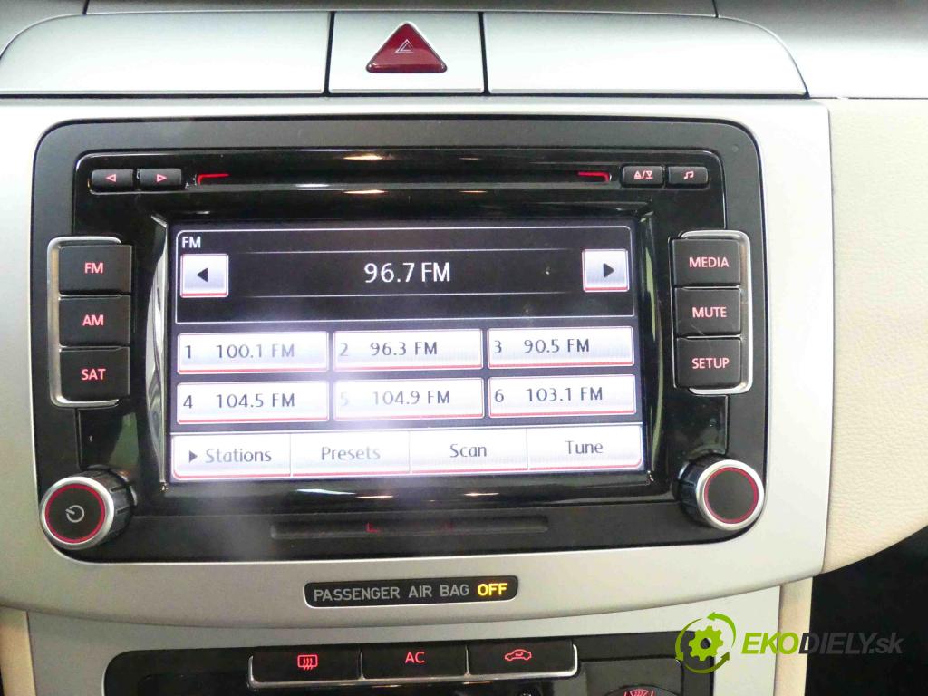 Vw Passat CC 2008-2016 2.0 TSI 200 HP automatic 147 kW 2000 cm3 4- Radio originál 1K0035180AC