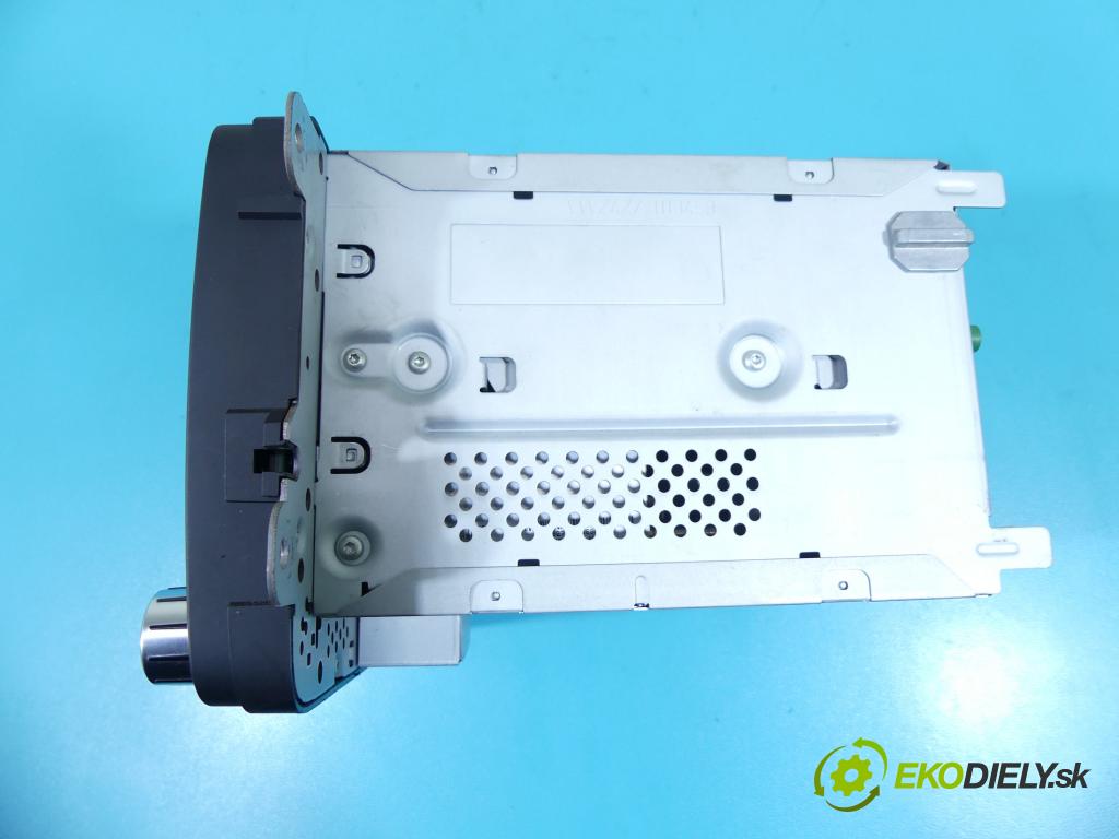 Vw Passat CC 2008-2016 2.0 TSI 200 HP automatic 147 kW 2000 cm3 4- Radio originál 1K0035180AC